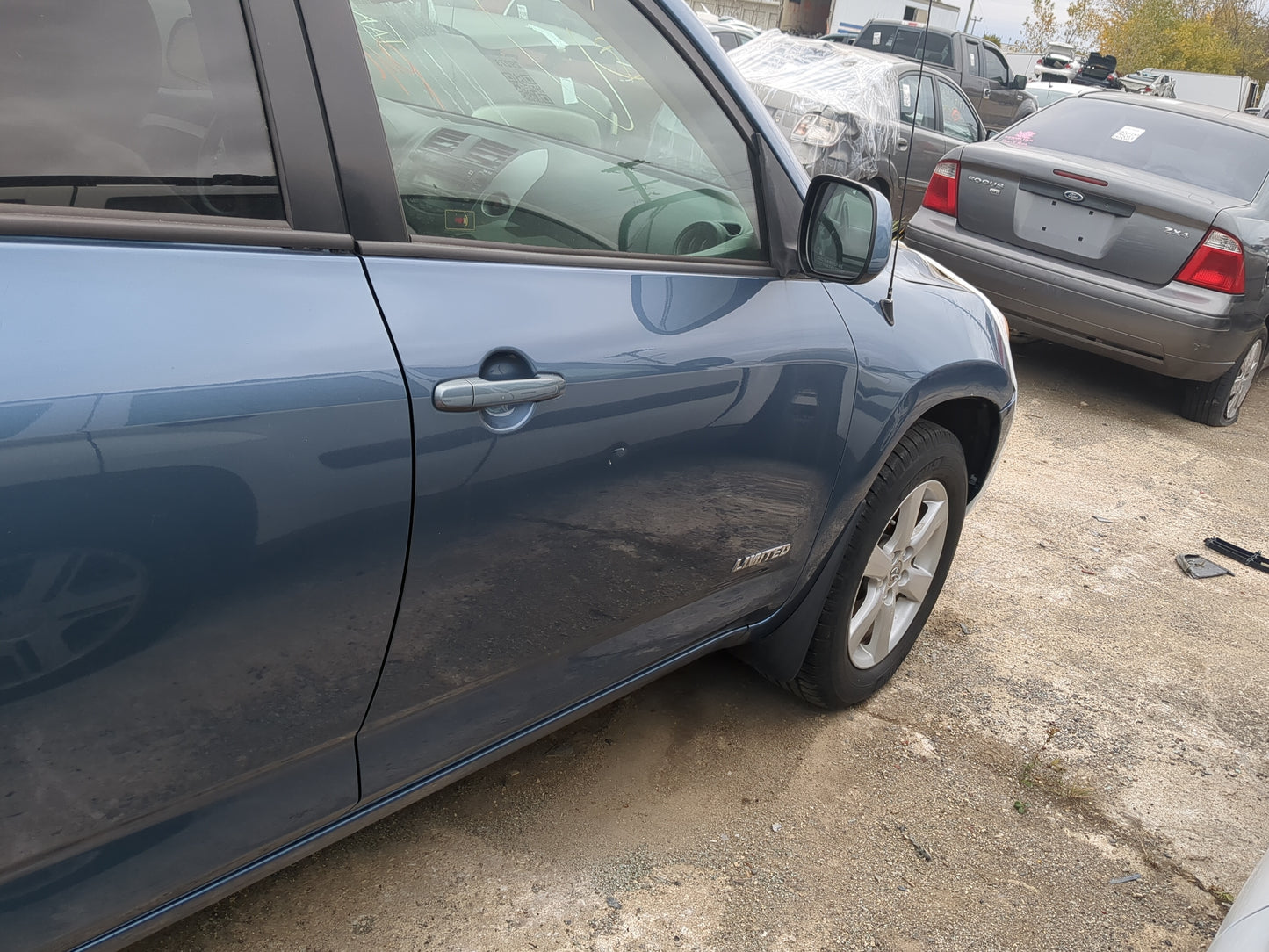 2006-2014 Toyota Rav4 Passenger Front Door Oem - Oemusedautoparts1.com