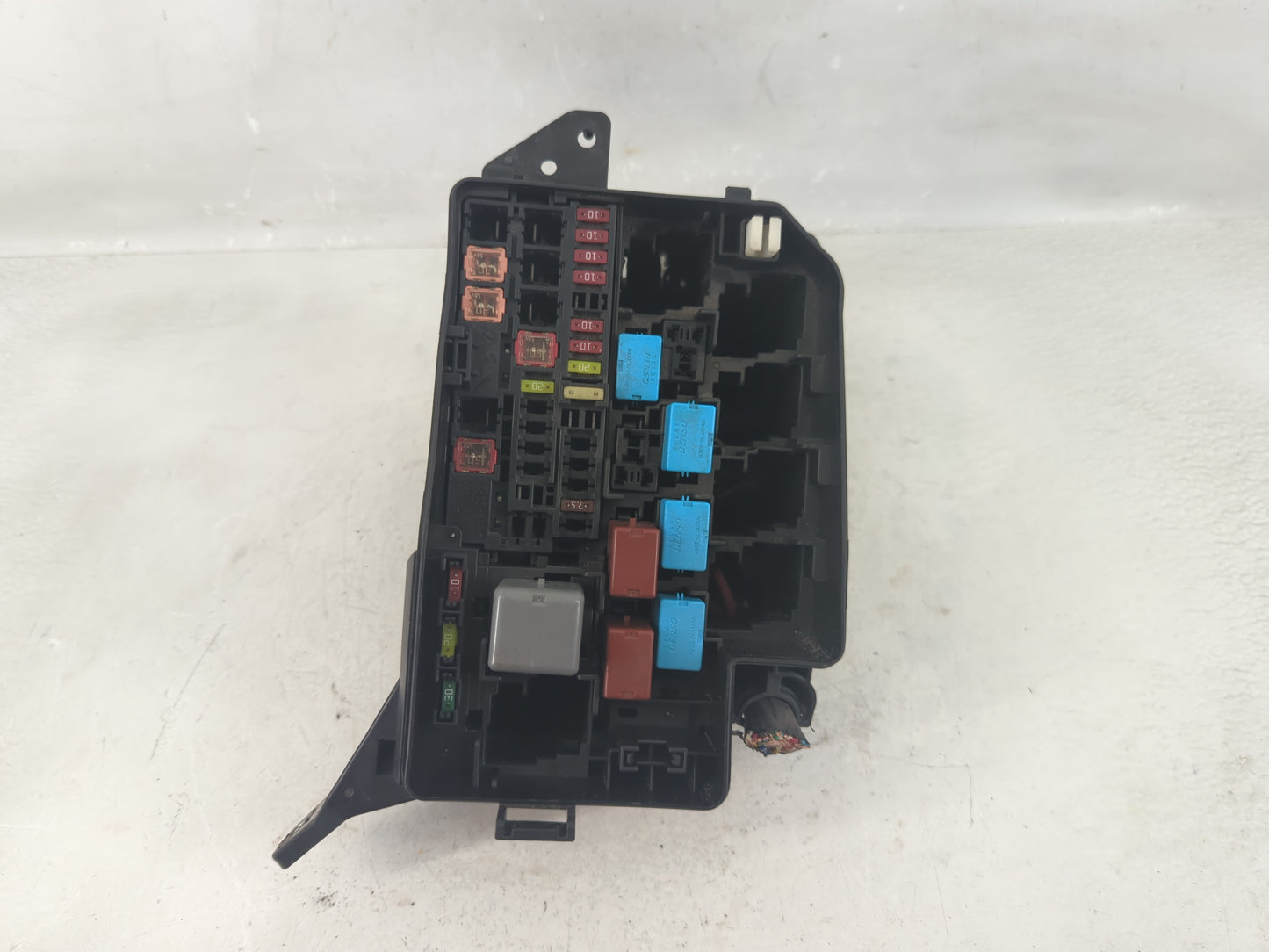 2006-2012 Toyota Rav4 Fusebox Fuse Box Panel Relay Module P/N:82662-42191 Fits Fits 2006 2007 2008 2009 2010 2011 2012 OEM U