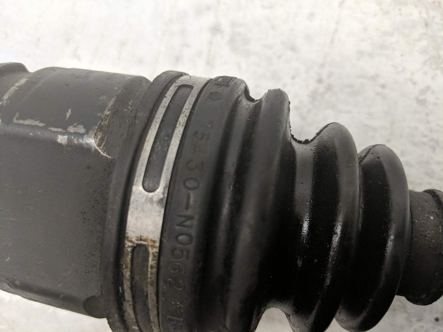 2006-2012 Toyota Rav4 Axle Shaft Front Driver Cv C/v - Oemusedautoparts1.com