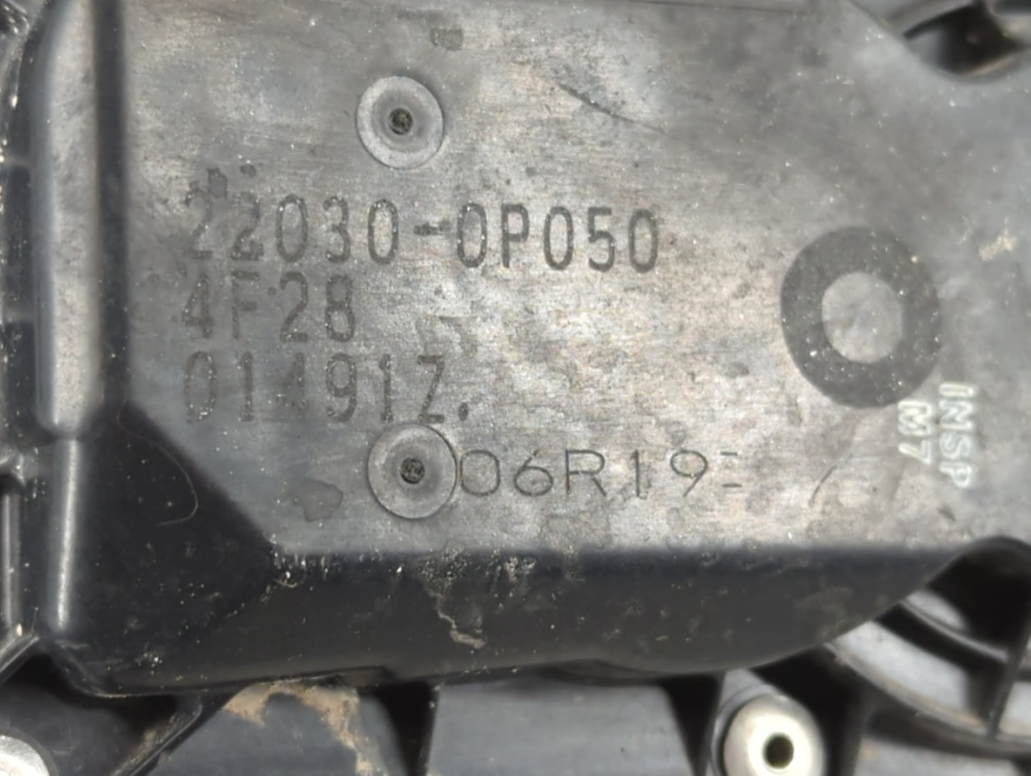 2006-2012 Toyota Rav4 Throttle Body P/N:22030-0P050 Fits OEM Used Auto Parts - Oemusedautoparts1.com