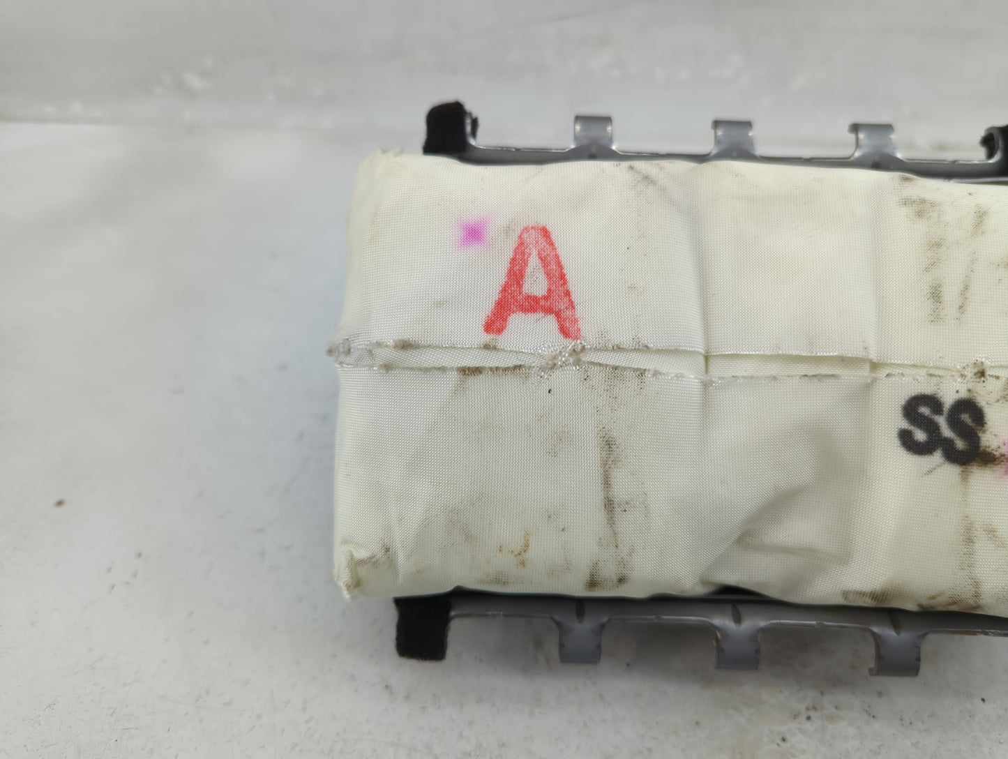 2006-2013 Toyota Rav4 Air Bag Passenger Right Dashboard OEM P/N:73960-0R010 Fits Fits 2006 2007 2008 2009 2010 2011 2013 OEM