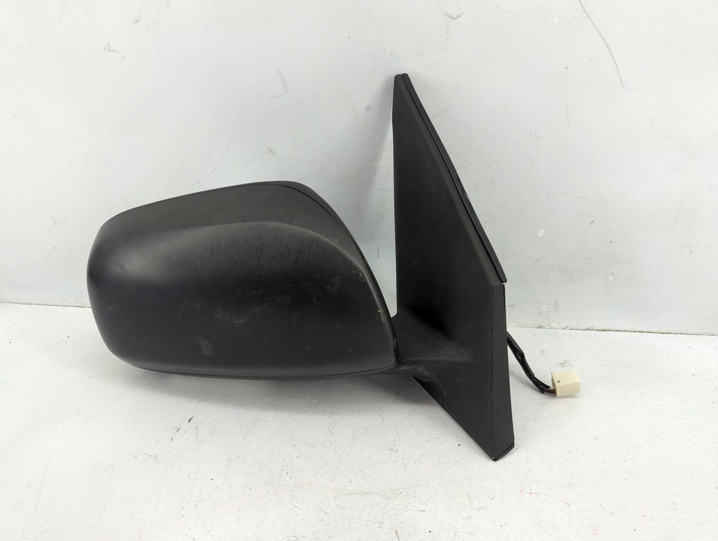 2006-2008 Toyota Rav4 Passenger Side View Mirror - Right Door Mirror OEM Used - Oemusedautoparts1.com