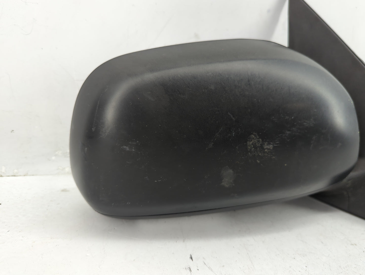 2006-2008 Toyota Rav4 Passenger Side View Mirror - Right Door Mirror OEM Used - Oemusedautoparts1.com