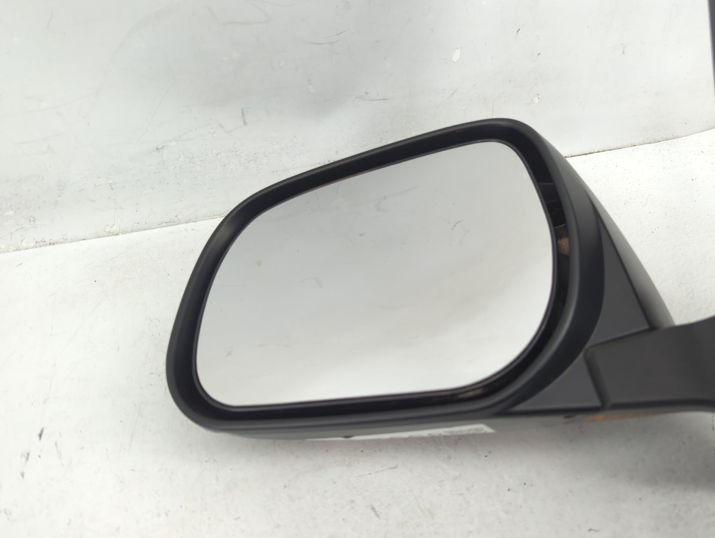 2006-2008 Toyota Rav4 Driver Side View Mirror - Left Door Mirror OEM Used - Oemusedautoparts1.com