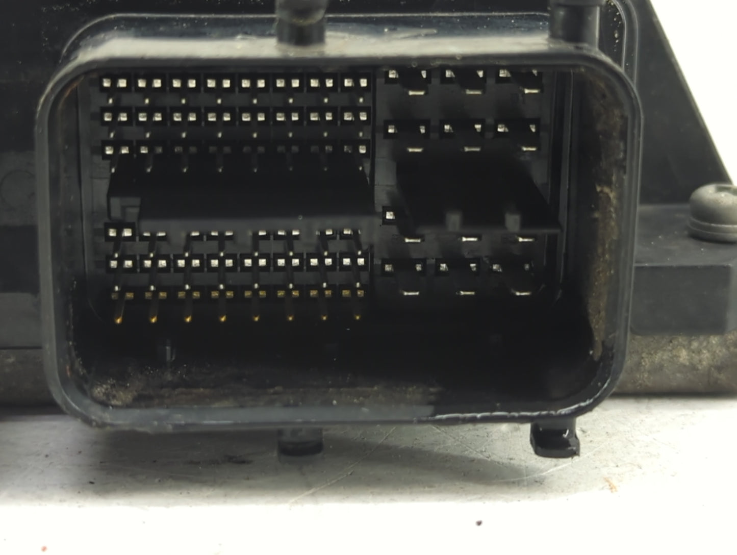 2008 Toyota Rav4 PCM Engine Control Computer ECU ECM PCU OEM P/N:89661-42F71 Fits OEM Used Auto Parts - Oemusedautoparts1.co