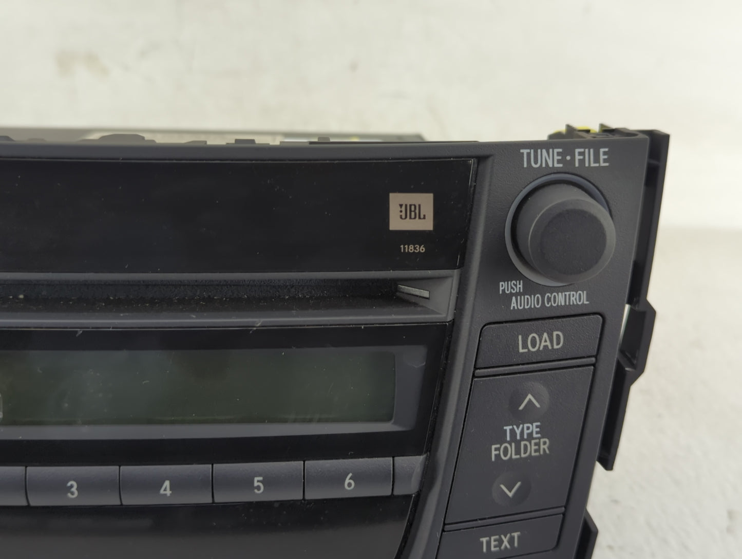 2007-2008 Toyota Rav4 Radio AM FM Cd Player Receiver Replacement P/N:86120-42182 Fits Fits 2007 2008 OEM Used Auto Parts - O