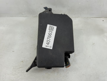2006-2012 Toyota Rav4 Fusebox Fuse Box Panel Relay Module P/N:82662-42210 Fits Fits 2006 2007 2008 2009 2010 2011 2012 OEM U