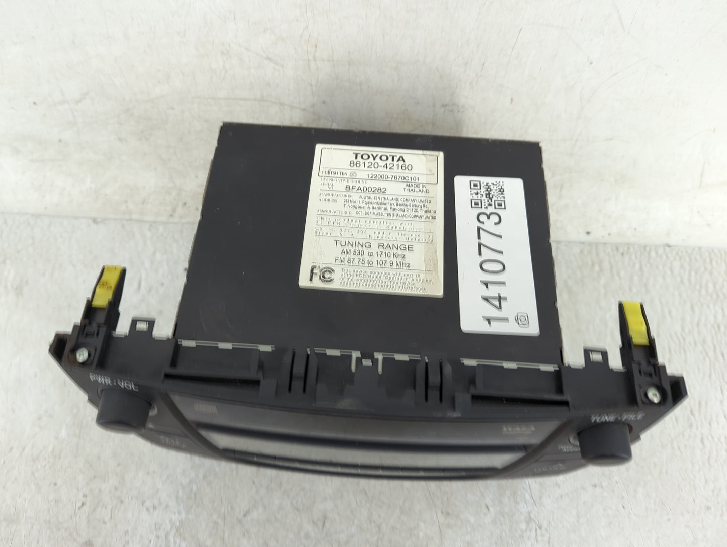 2006-2008 Toyota Rav4 Radio AM FM Cd Player Receiver Replacement P/N:86120-42160 Fits Fits 2006 2007 2008 OEM Used Auto Part