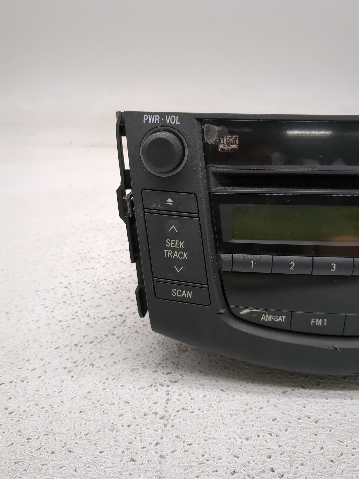 2006-2008 Toyota Rav4 Radio AM FM Cd Player Receiver Replacement P/N:86120-42171 Fits Fits 2006 2007 2008 OEM Used Auto Part