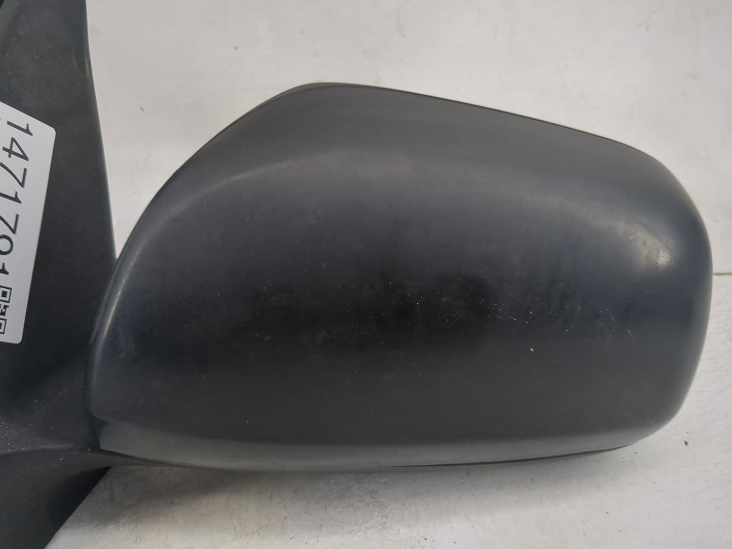 2006-2008 Toyota Rav4 Driver Side View Mirror - Left Door Mirror OEM Used - Oemusedautoparts1.com