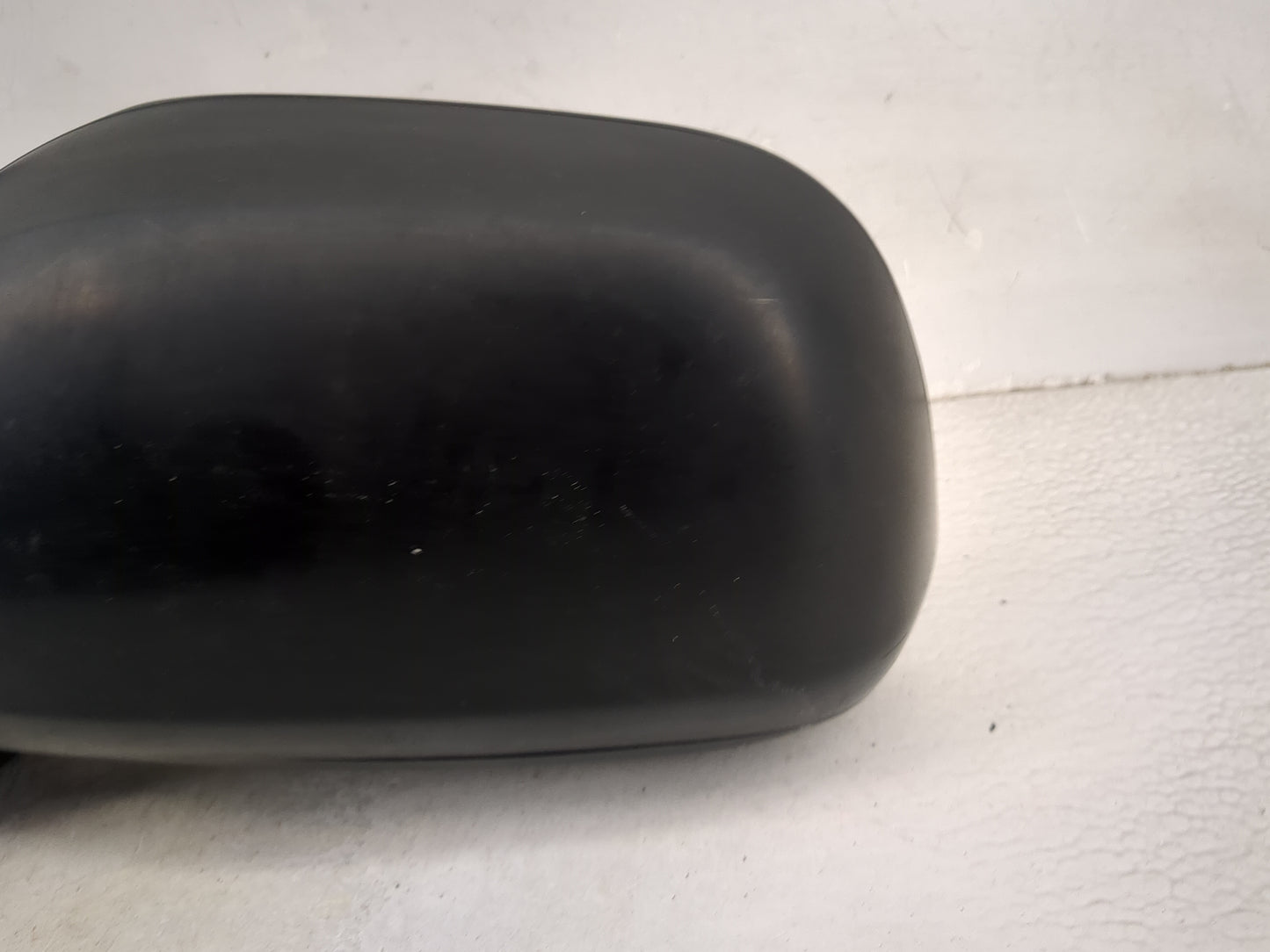 2006-2008 Toyota Rav4 Driver Side View Mirror - Left Door Mirror OEM Used - Oemusedautoparts1.com