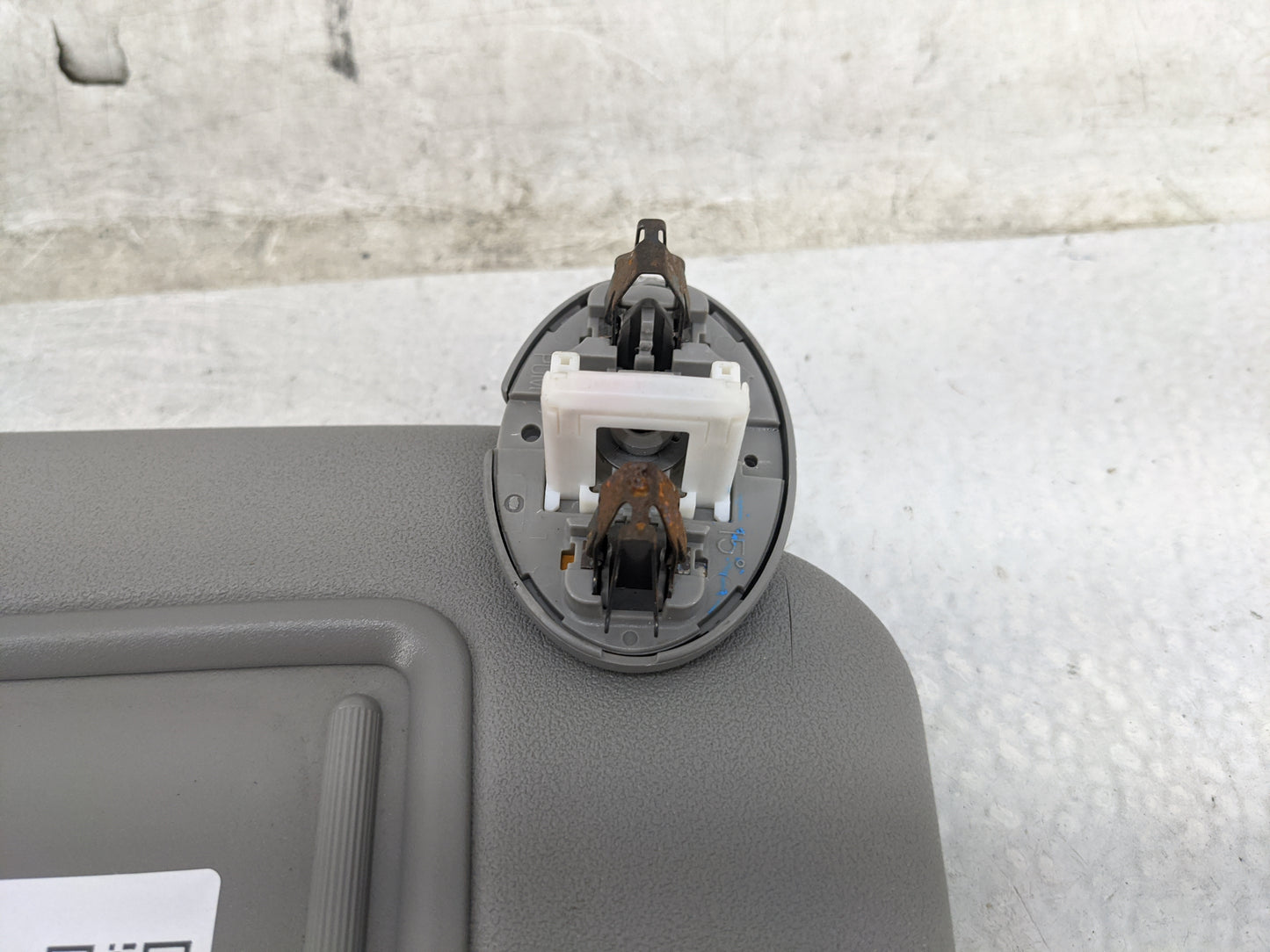2006-2009 Toyota Rav4 Sun Visor Shade Replacement Passenger Right Mirror Fits Fits 2006 2007 2008 2009 OEM Used Auto Parts -