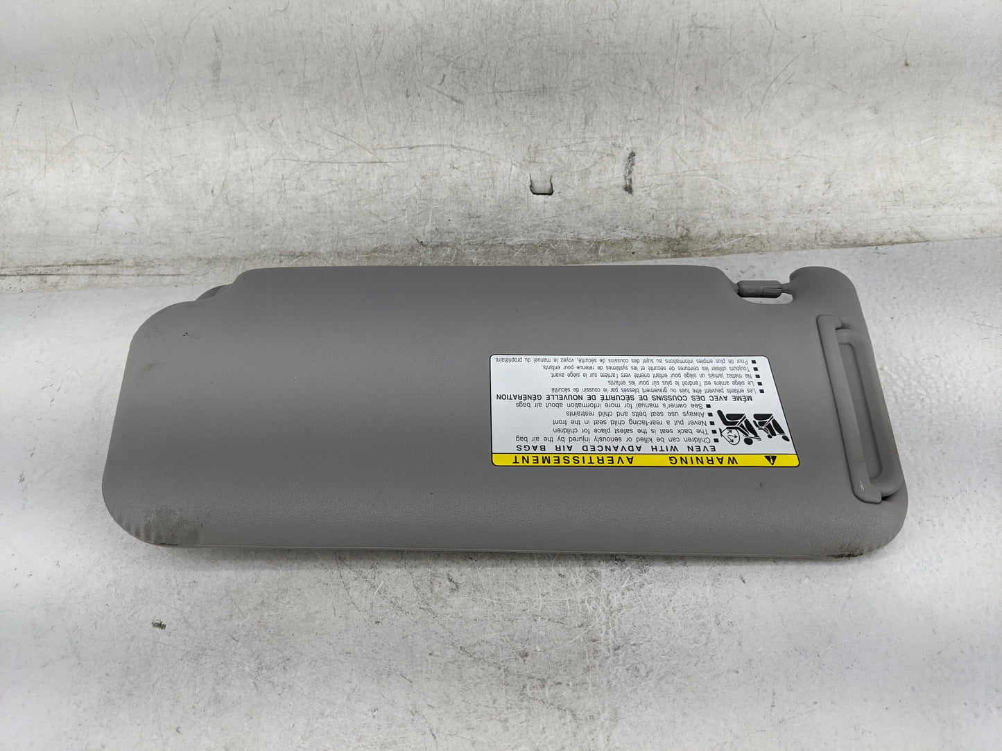 2006-2009 Toyota Rav4 Sun Visor Shade Replacement Passenger Right Mirror Fits Fits 2006 2007 2008 2009 OEM Used Auto Parts -