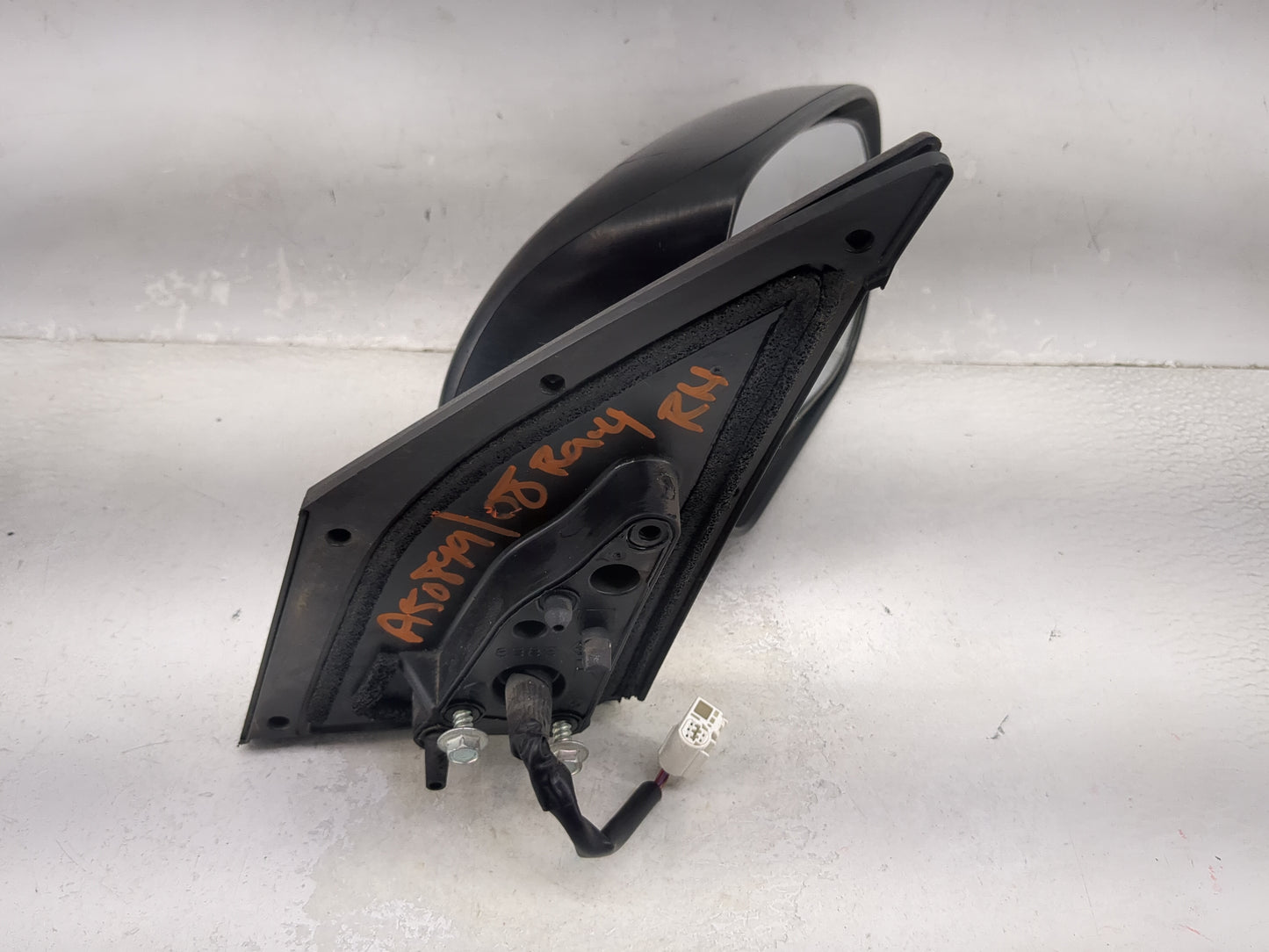 2006-2008 Toyota Rav4 Passenger Side View Mirror - Right Door Mirror OEM Used - Oemusedautoparts1.com