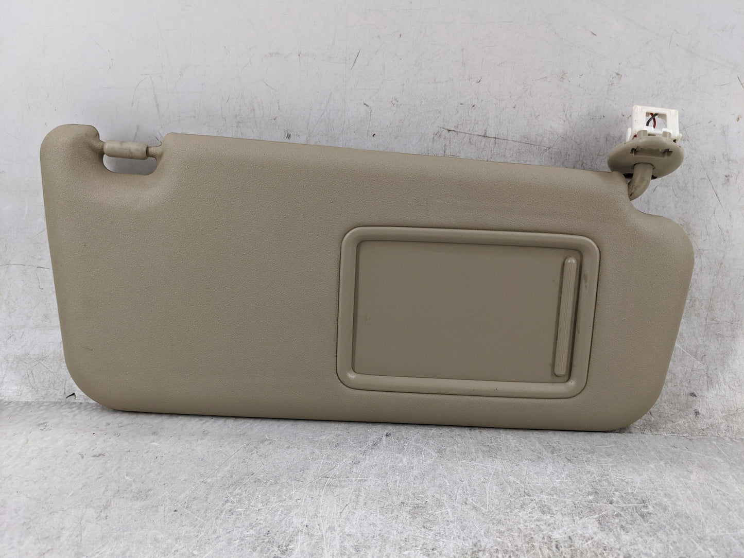 2006-2009 Toyota Rav4 Sun Visor Shade Replacement Passenger Right Mirror Fits Fits 2006 2007 2008 2009 OEM Used Auto Parts -
