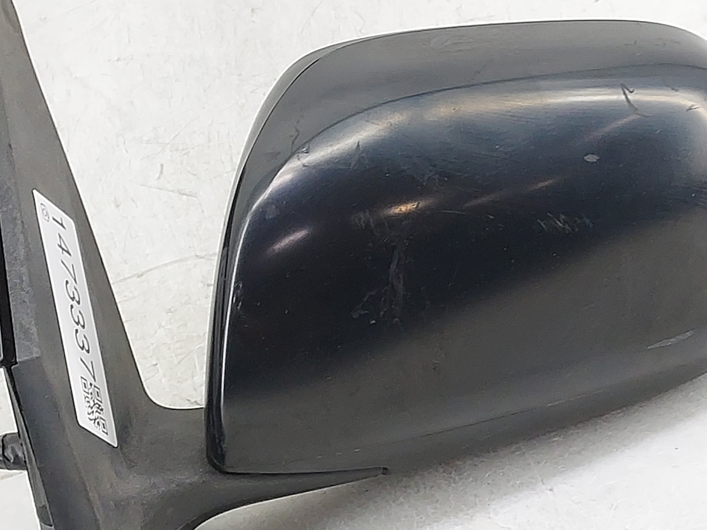 2006-2008 Toyota Rav4 Driver Side View Mirror - Left Door Mirror OEM Used - Oemusedautoparts1.com