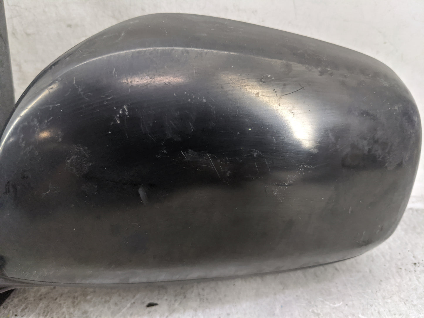 2006-2008 Toyota Rav4 Driver Side View Mirror - Left Door Mirror OEM Used - Oemusedautoparts1.com