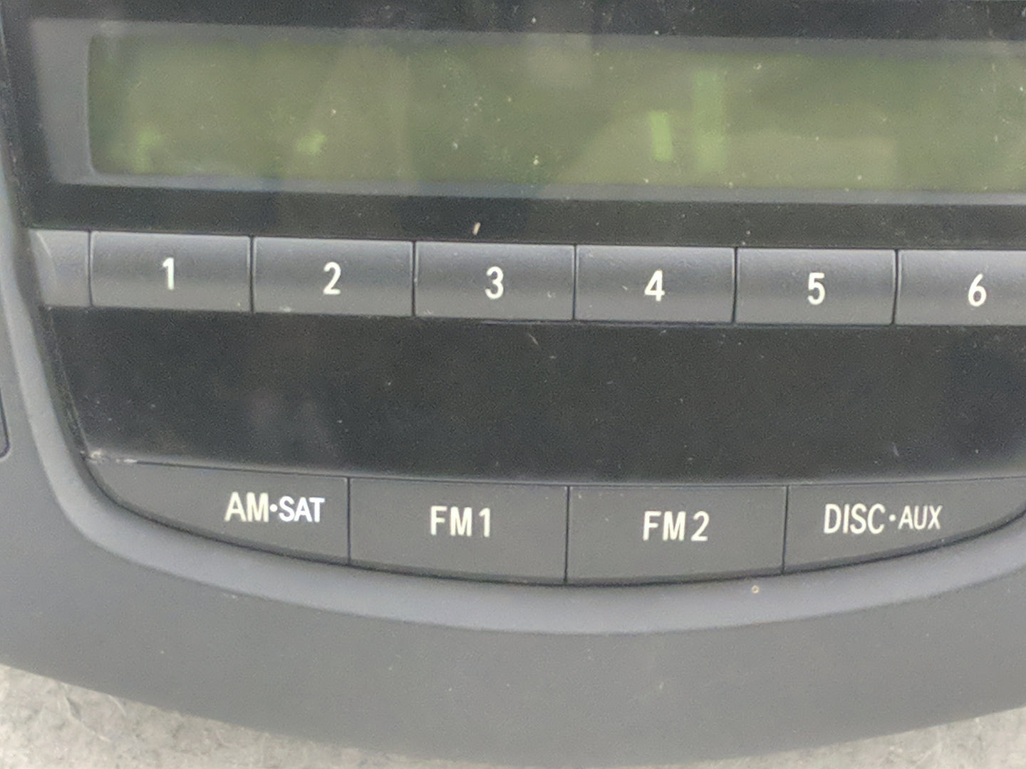 2006-2008 Toyota Rav4 Radio AM FM Cd Player Receiver Replacement P/N:86120-42171 122000-7681A101 Fits Fits 2006 2007 2008 OE