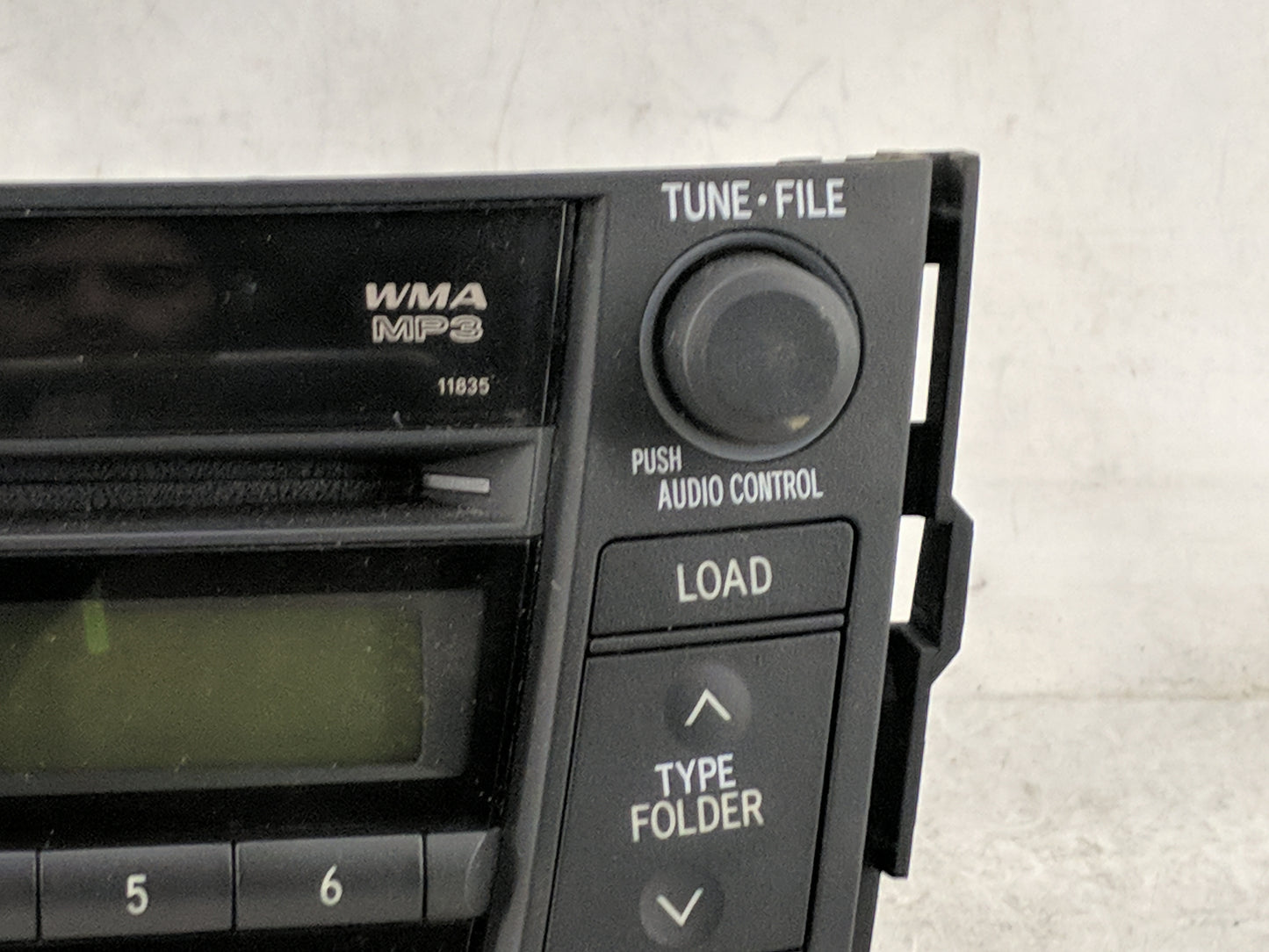 2006-2008 Toyota Rav4 Radio AM FM Cd Player Receiver Replacement P/N:86120-42171 122000-7681A101 Fits Fits 2006 2007 2008 OE