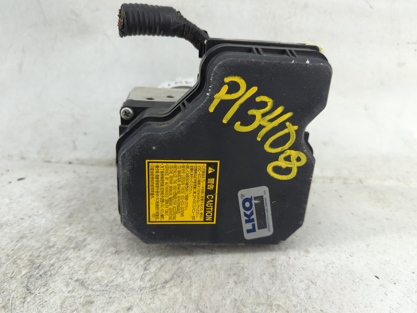 2006-2008 Toyota Rav4 ABS Pump Control Module Replacement P/N:4451042110 8954142320, 1358007980 Fits Fits 2006 2007 2008 OEM