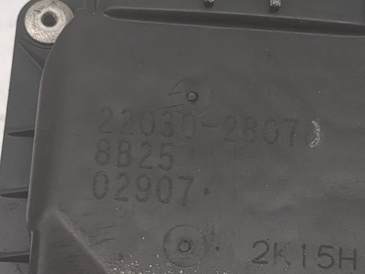 2006-2008 Toyota Rav4 Throttle Body P/N:22030-28070 Fits Fits 2006 2007 2008 2009 2010 2011 2012 2013 2014 2015 OEM Used Aut