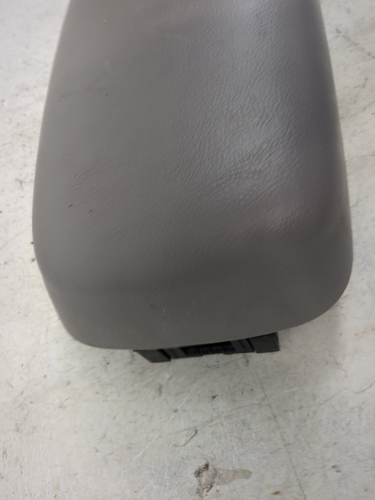 2008 Toyota Rav4 Center Console Armrest Cover Lid Fits OEM Used Auto Parts - Oemusedautoparts1.com