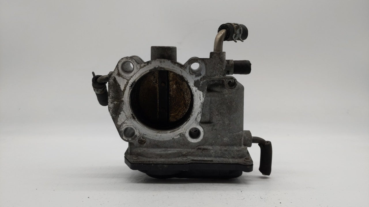 2006-2008 Toyota Rav4 Throttle Body P/N:22030-28071 22030-28070 Fits Fits 2006 2007 2008 2009 2010 2011 2012 2013 2014 2015 