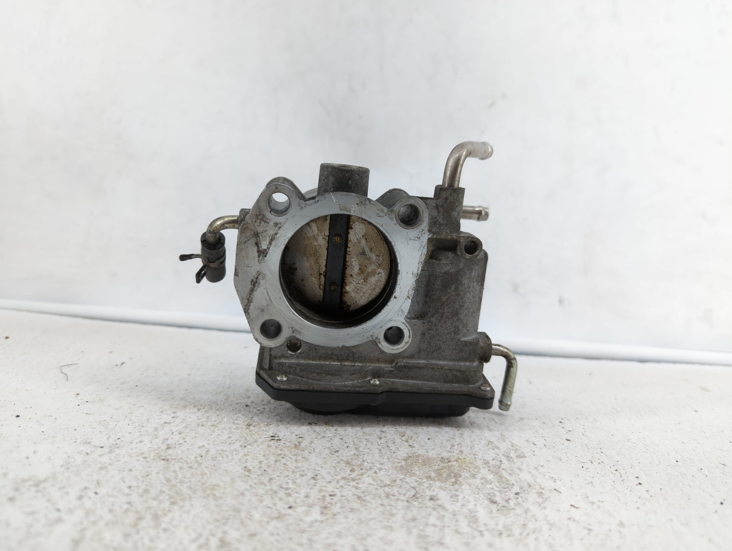 2006-2008 Toyota Rav4 Throttle Body Fits Fits 2006 2007 2008 2009 2010 2011 2012 2013 2014 2015 OEM Used Auto Parts - Oemuse