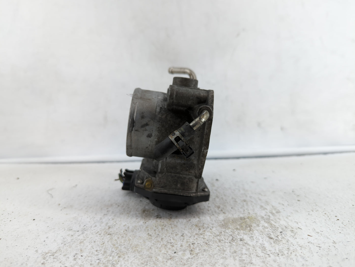 2006-2008 Toyota Rav4 Throttle Body Fits Fits 2006 2007 2008 2009 2010 2011 2012 2013 2014 2015 OEM Used Auto Parts - Oemuse