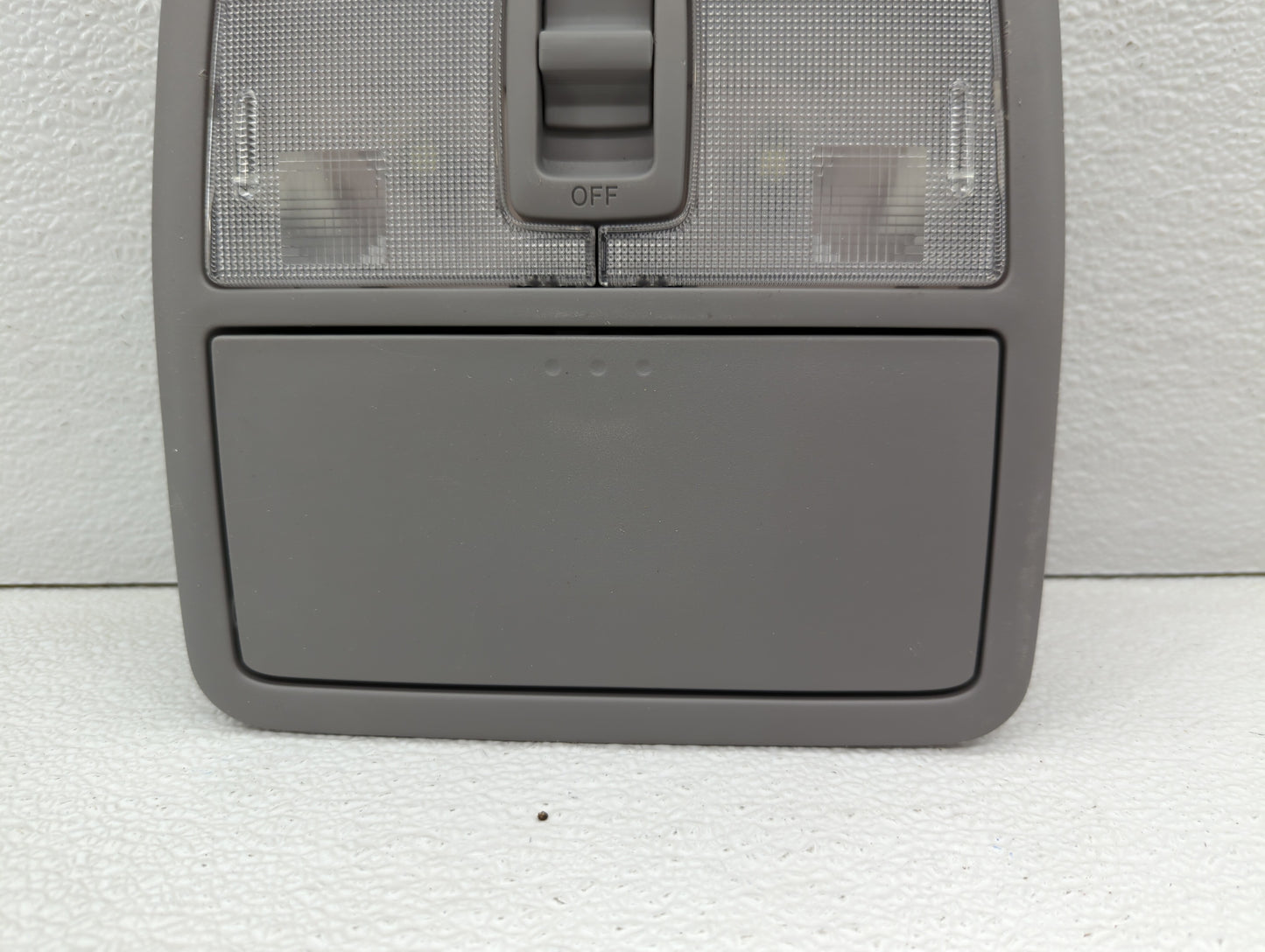 2006-2008 Toyota Rav4 Overhead Roof Console 423757 - Oemusedautoparts1.com