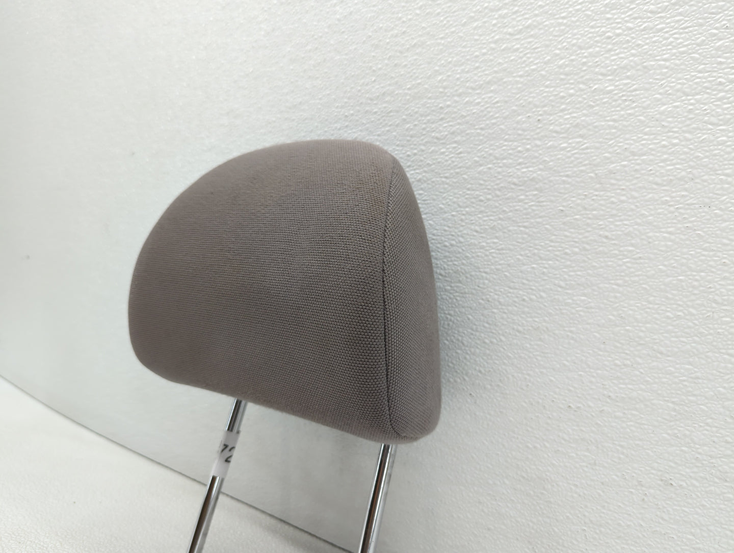 2006-2008 Toyota Rav4 Headrest Head Rest Front Driver Passenger Seat Grey - Oemusedautoparts1.com