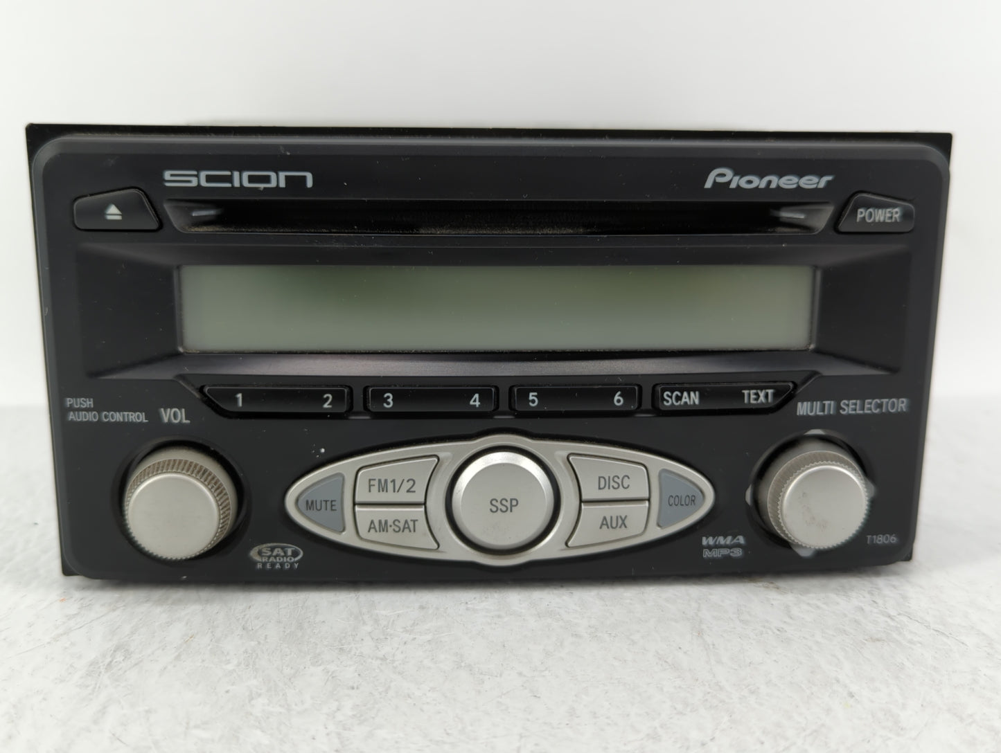 Toyota Rav4 Am Fm Cd Player Radio Receiver - Oemusedautoparts1.com