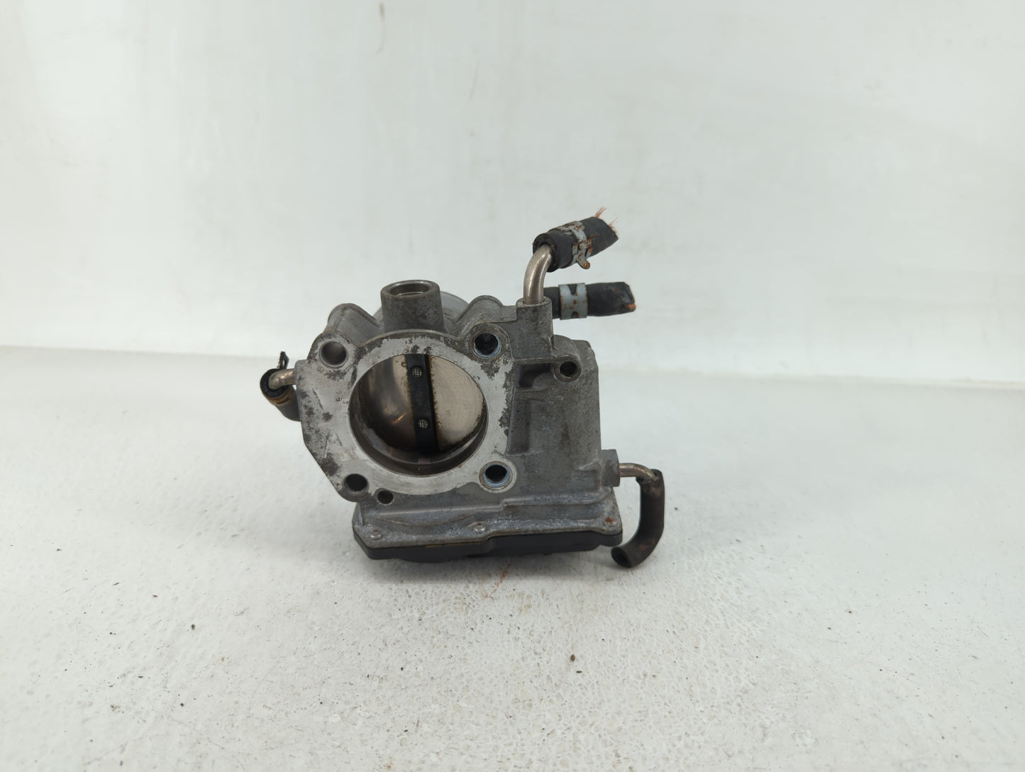 2006-2008 Toyota Rav4 Throttle Body P/N:22030-28071 22030-28070 Fits Fits 2006 2007 2008 2009 2010 2011 2012 2013 2014 2015 