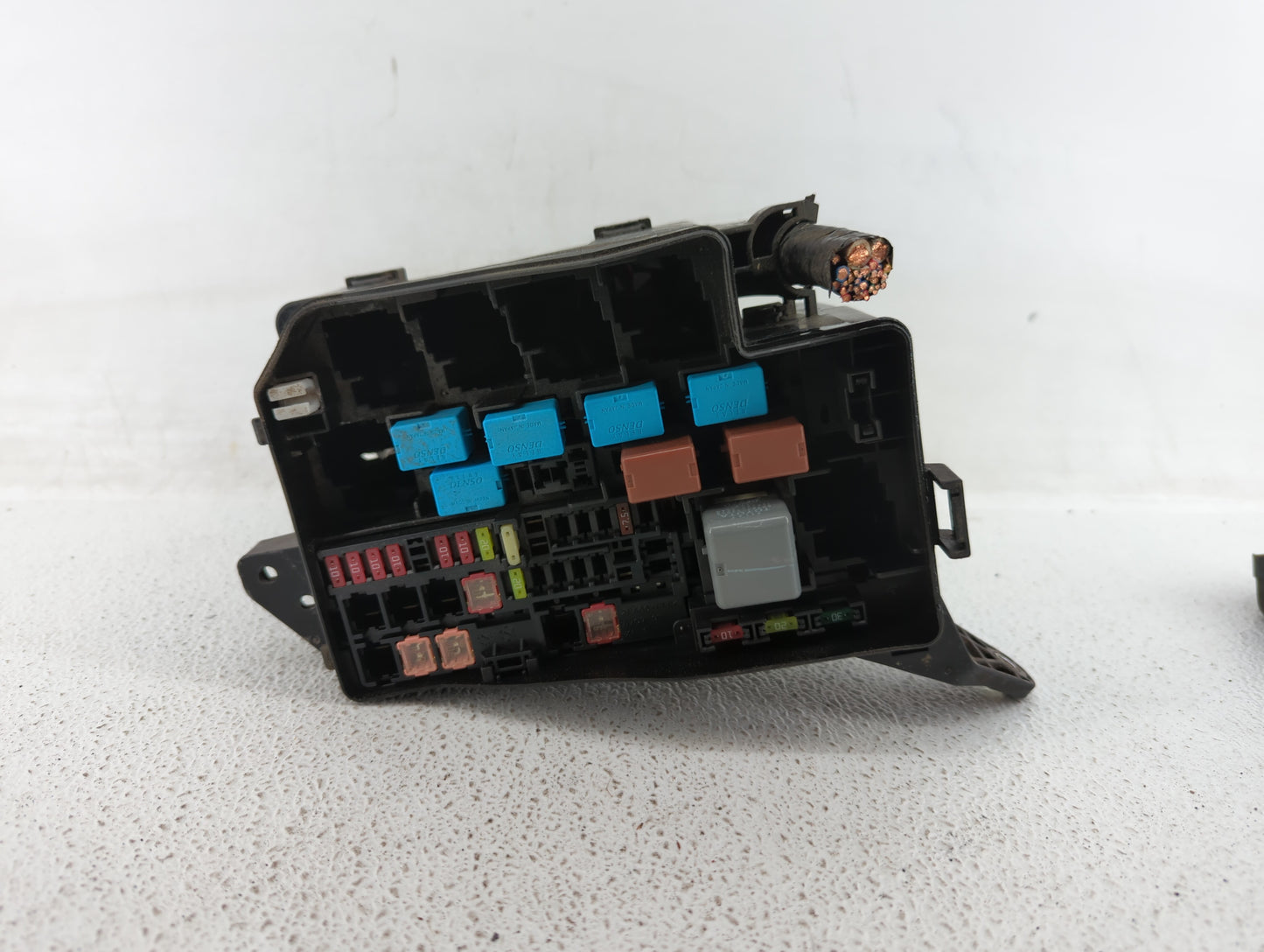 2007-2009 Toyota Rav4 Fusebox Fuse Box Panel Relay Module P/N:82662-42191 Fits Fits 2007 2008 2009 OEM Used Auto Parts - Oem