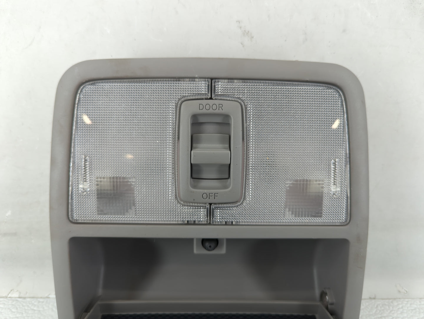 2006-2008 Toyota Rav4 Overhead Roof Console 574170 - Oemusedautoparts1.com
