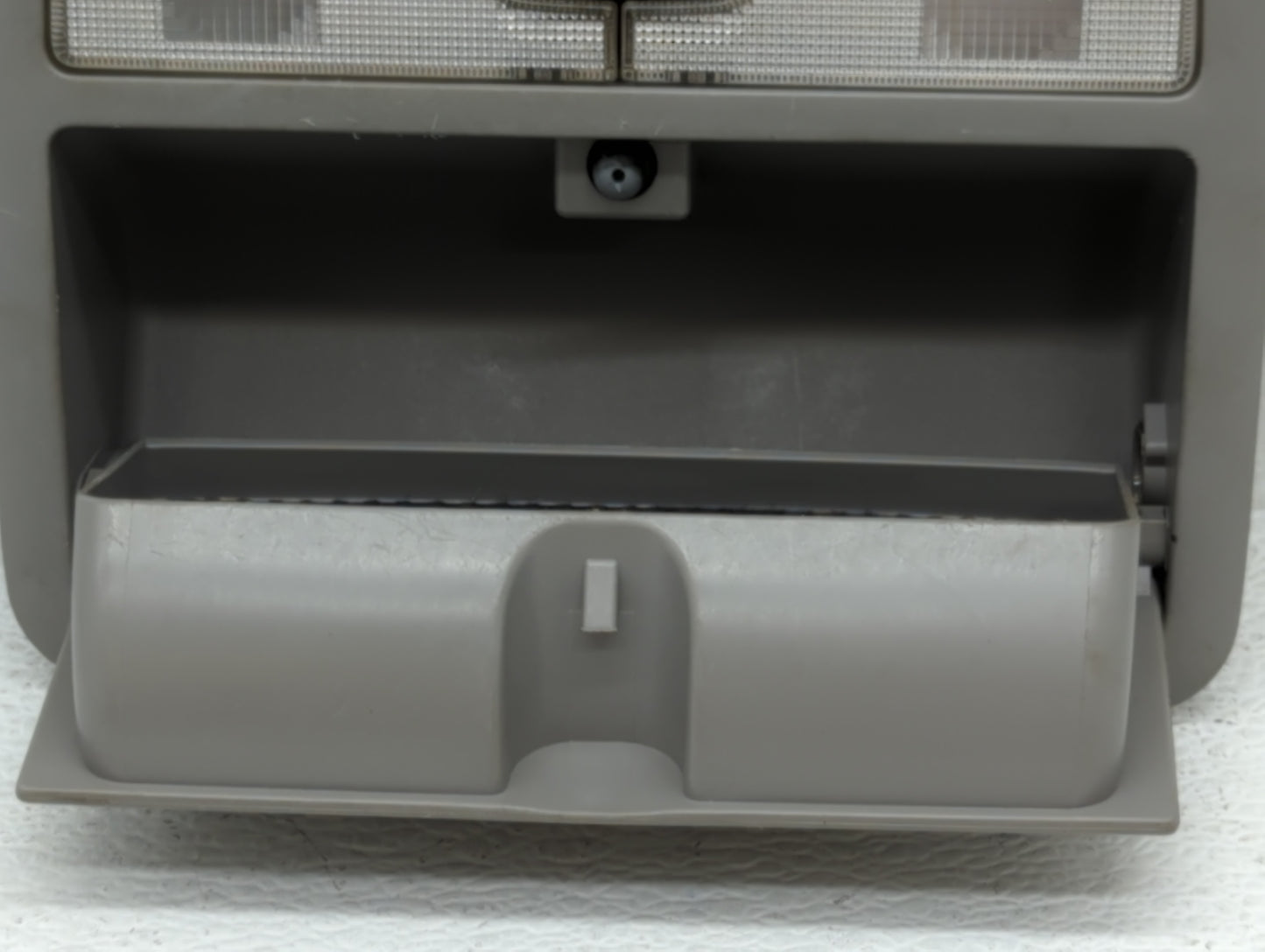 2006-2008 Toyota Rav4 Overhead Roof Console 588669 - Oemusedautoparts1.com