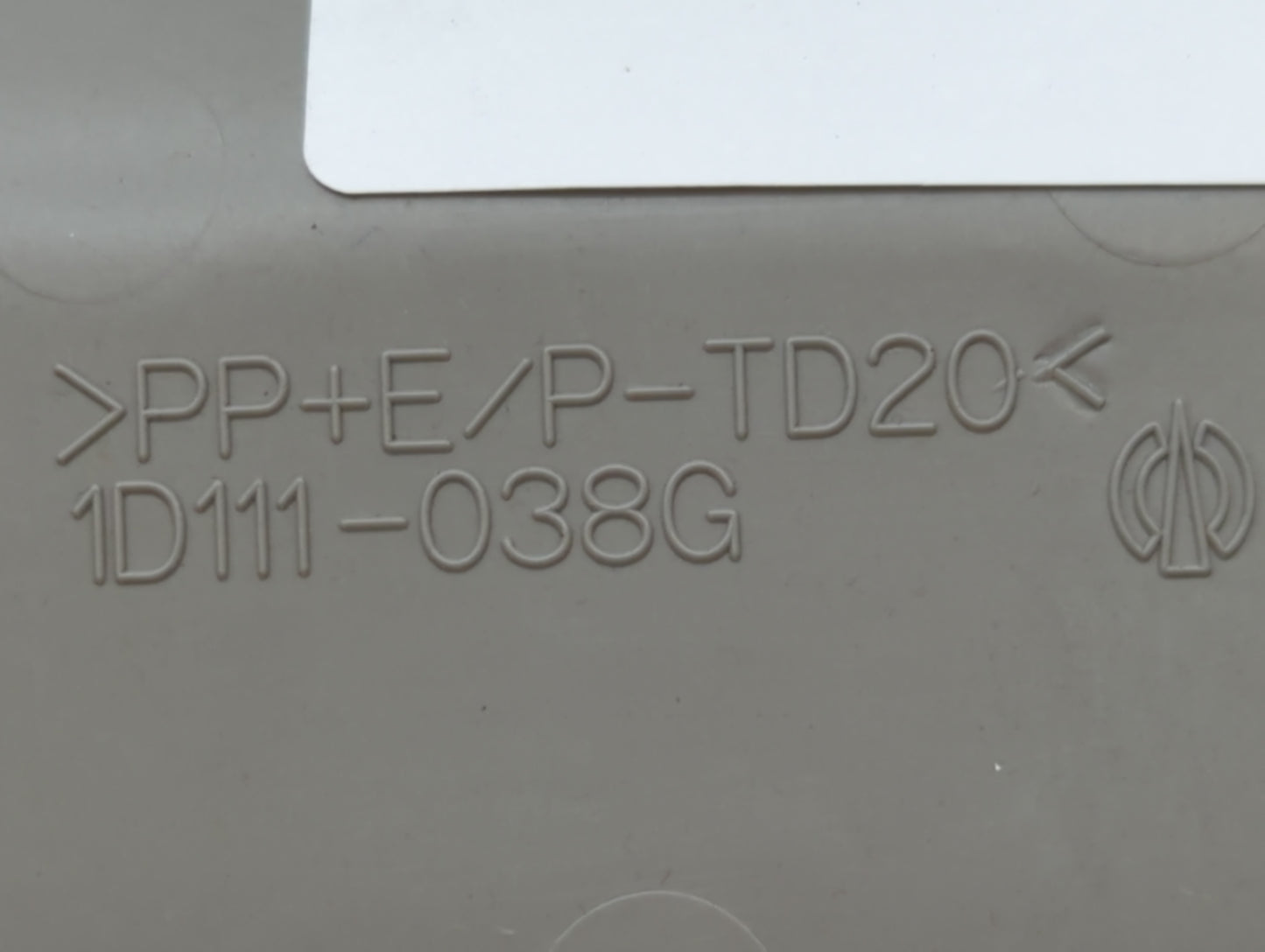 2006-2008 Toyota Rav4 Overhead Roof Console 588669 - Oemusedautoparts1.com