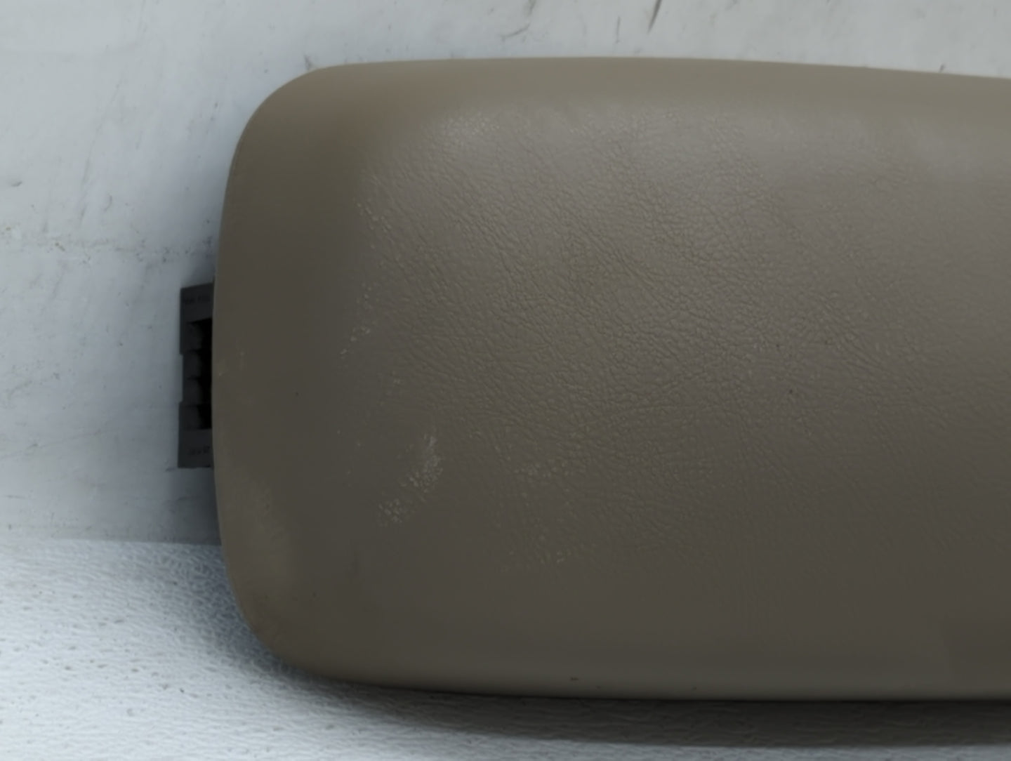 2008 Toyota Rav4 Center Console Armrest Cover Lid Beige - Oemusedautoparts1.com