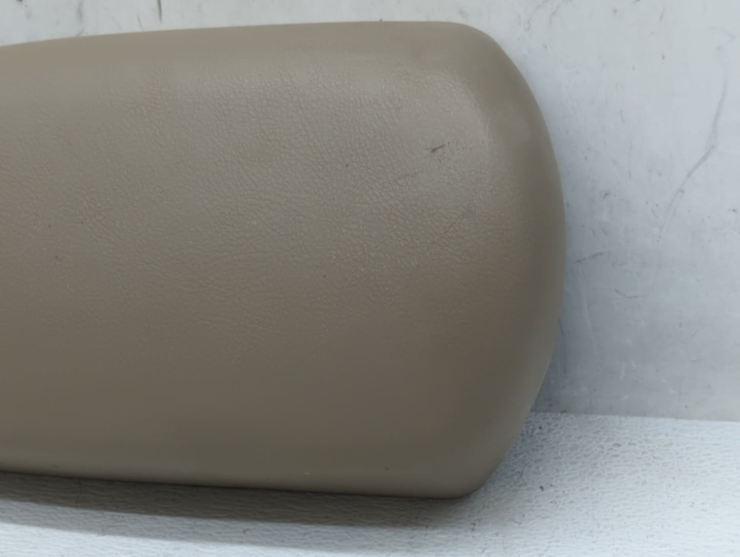 2008 Toyota Rav4 Center Console Armrest Cover Lid Beige - Oemusedautoparts1.com