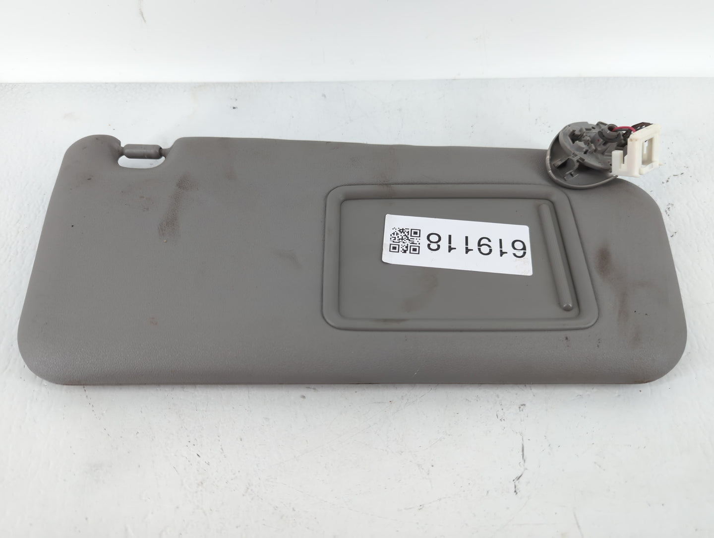 2006-2009 Toyota Rav4 Sun Visor Shade Replacement Passenger Right Mirror Fits Fits 2006 2007 2008 2009 OEM Used Auto Parts -