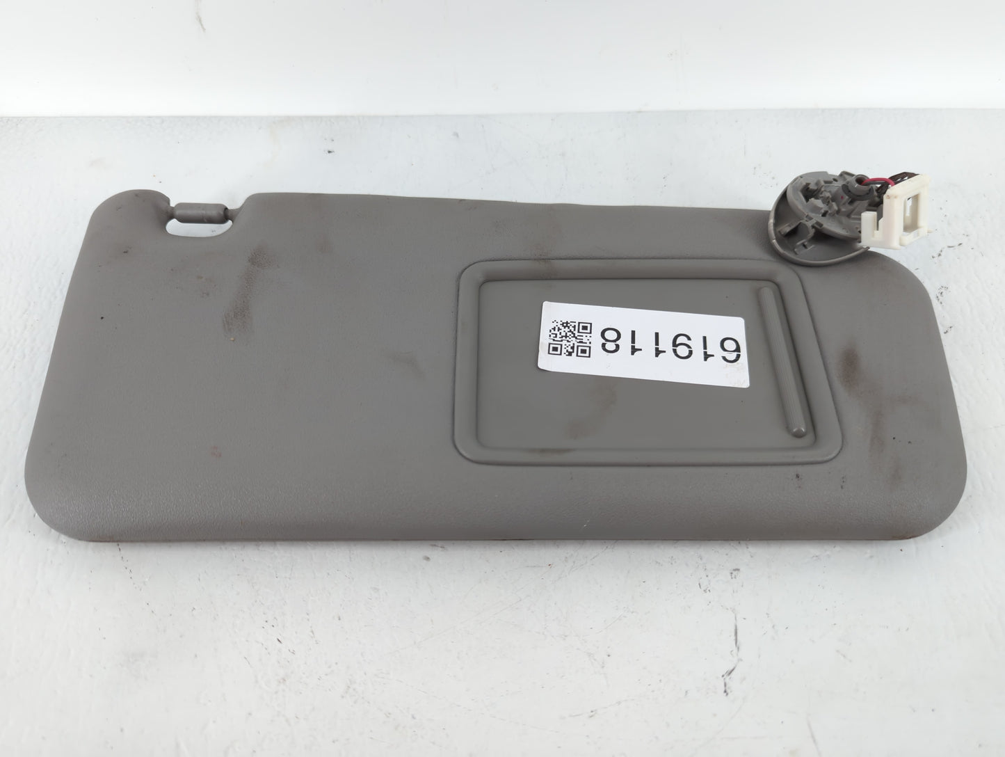 2006-2009 Toyota Rav4 Sun Visor Shade Replacement Passenger Right Mirror Fits Fits 2006 2007 2008 2009 OEM Used Auto Parts -