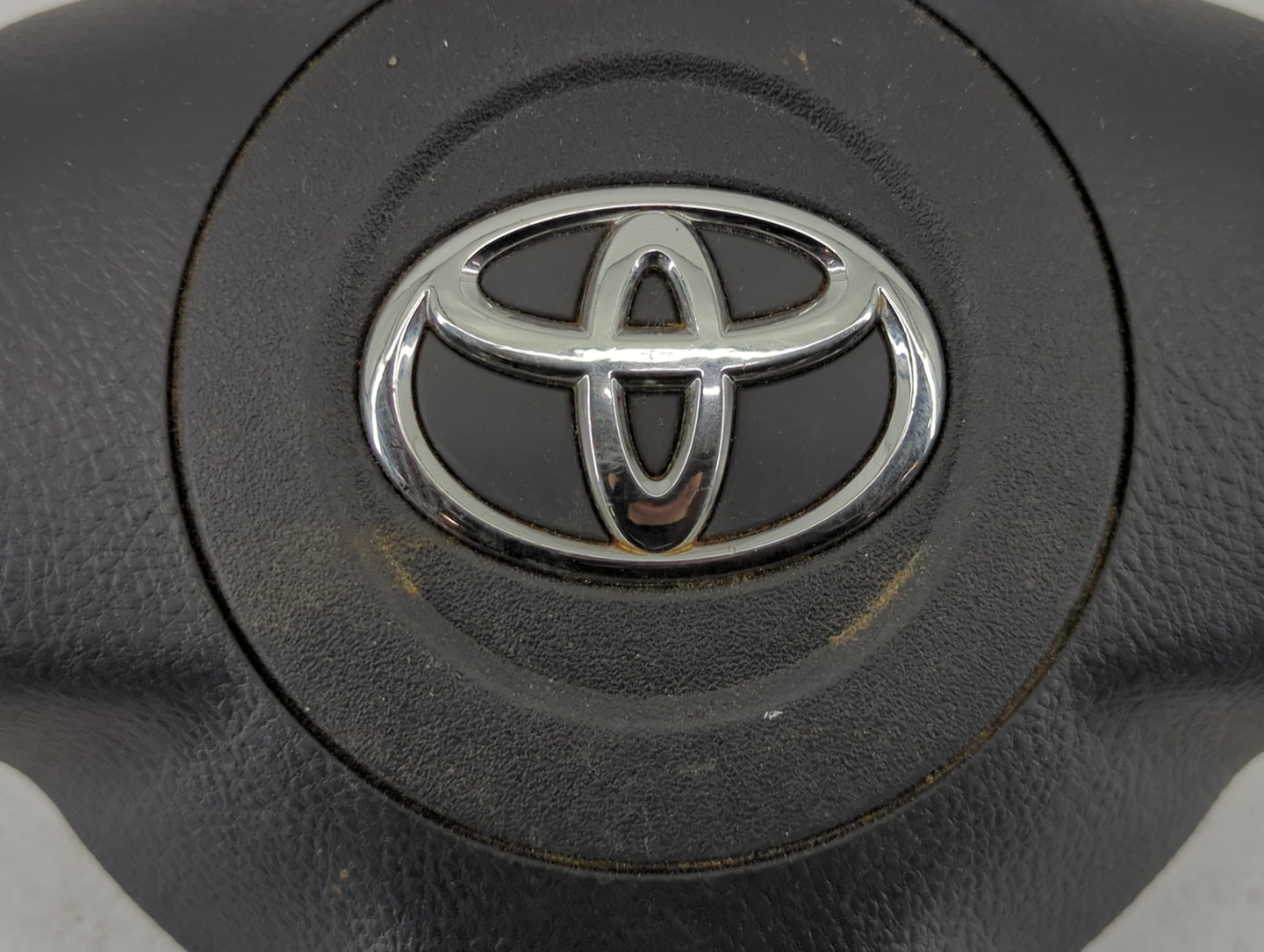 2006-2009 Toyota Rav4 Air Bag Passenger Right Knee OEM Fits Fits 2006 2007 2008 2009 OEM Used Auto Parts - Oemusedautoparts1