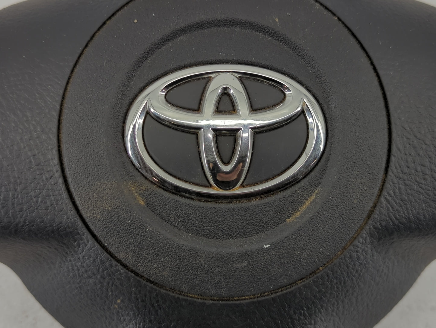 2006-2009 Toyota Rav4 Air Bag Passenger Right Knee OEM Fits Fits 2006 2007 2008 2009 OEM Used Auto Parts - Oemusedautoparts1