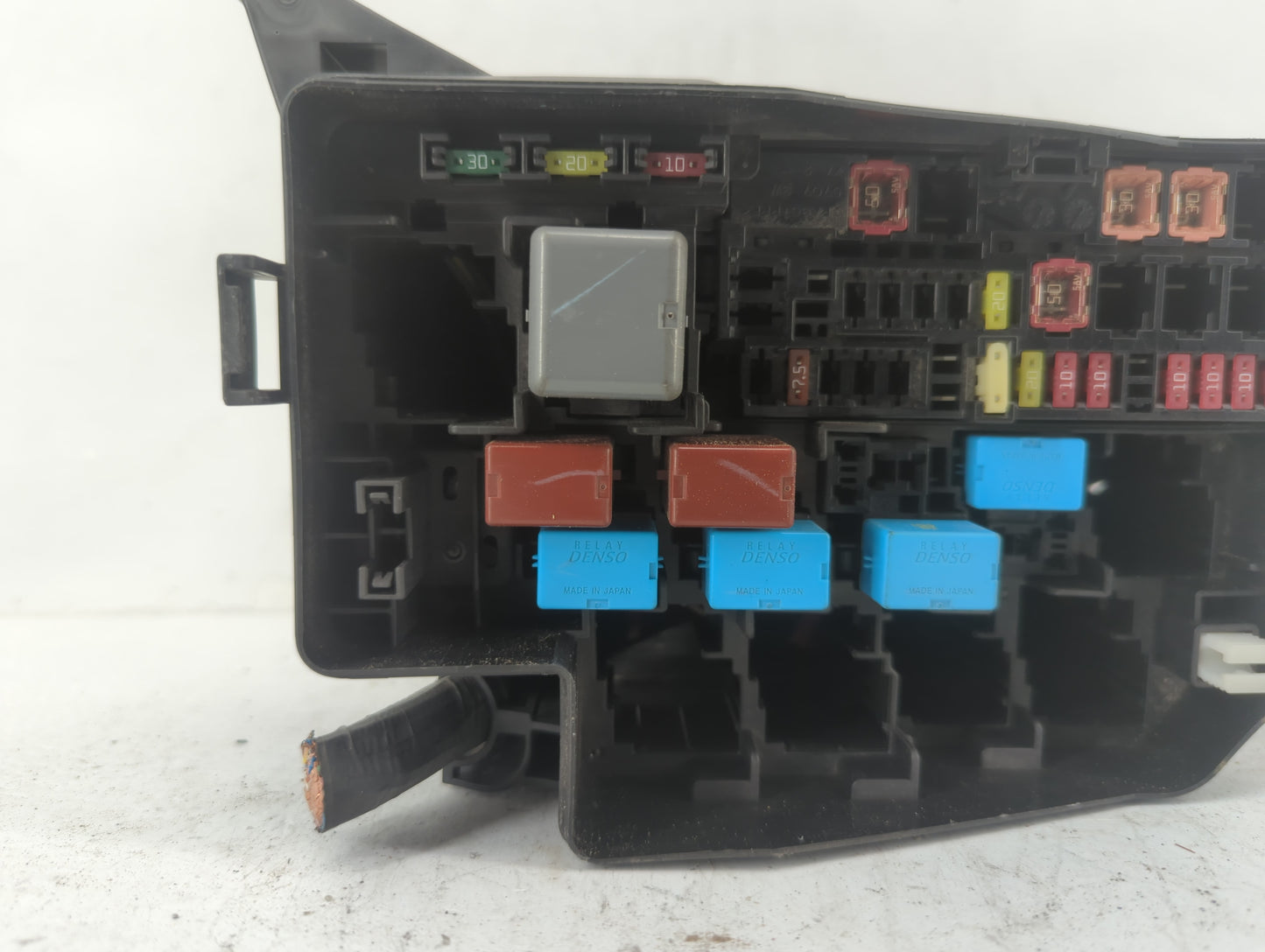 2008 Toyota Rav4 Fusebox Fuse Box Panel Relay Module P/N:82662-42190 Fits OEM Used Auto Parts - Oemusedautoparts1.com