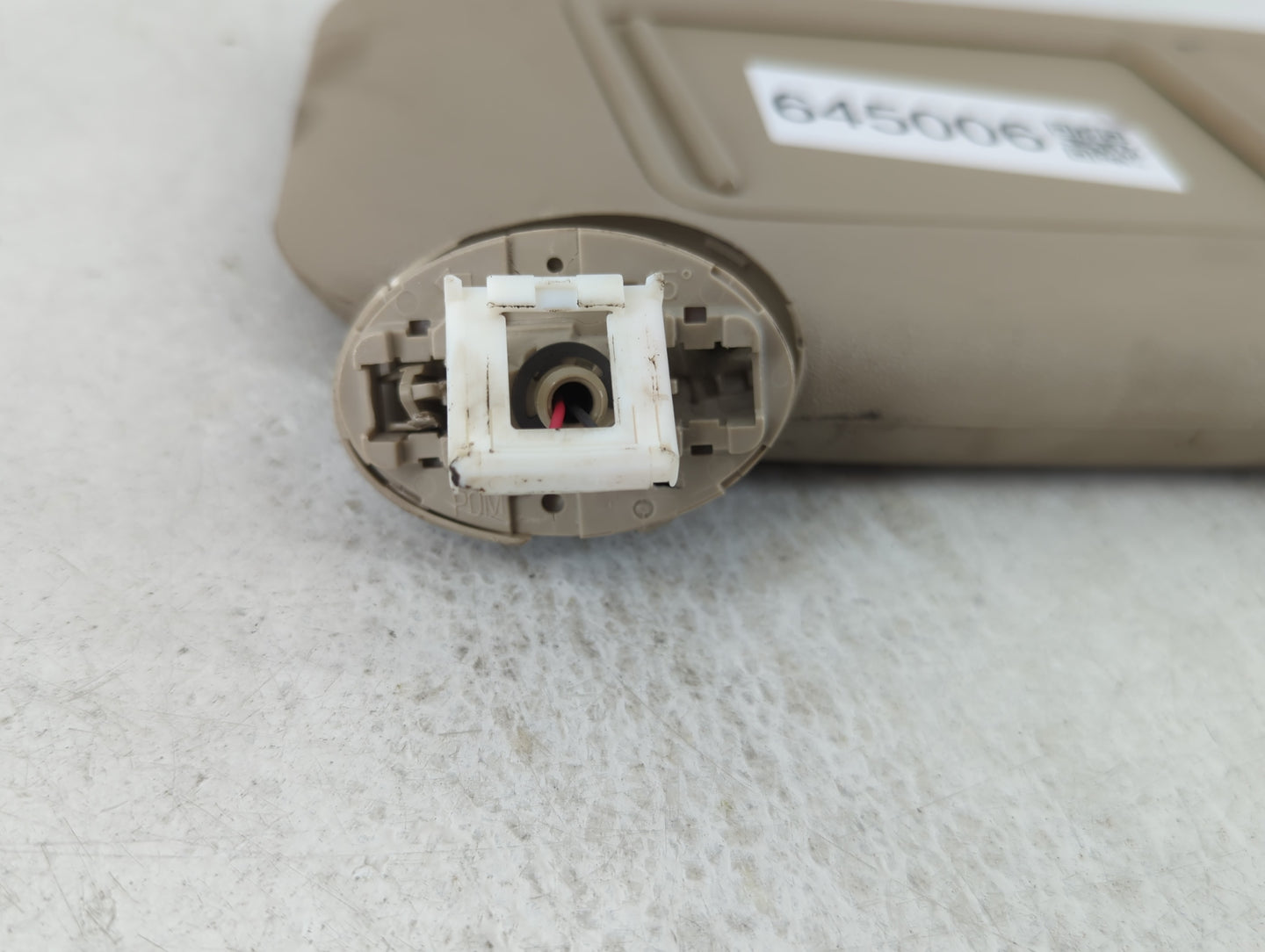 2006-2009 Toyota Rav4 Sun Visor Shade Replacement Passenger Right Mirror Fits Fits 2006 2007 2008 2009 OEM Used Auto Parts -