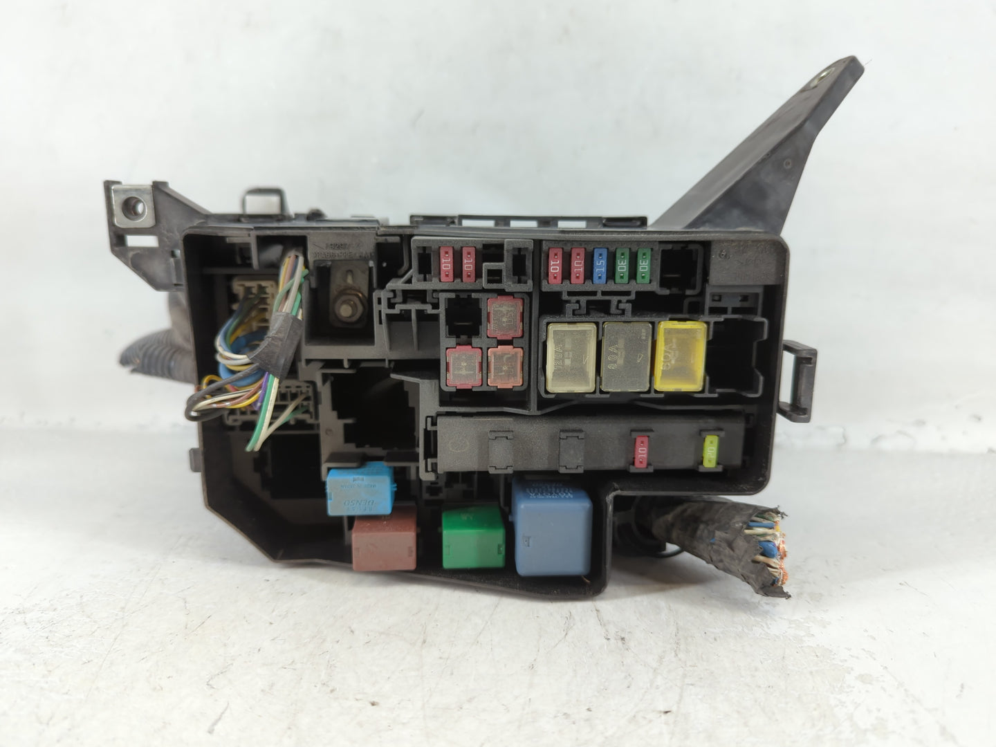2008 Toyota Rav4 Fusebox Fuse Box Panel Relay Module P/N:82662-42171 Fits OEM Used Auto Parts - Oemusedautoparts1.com