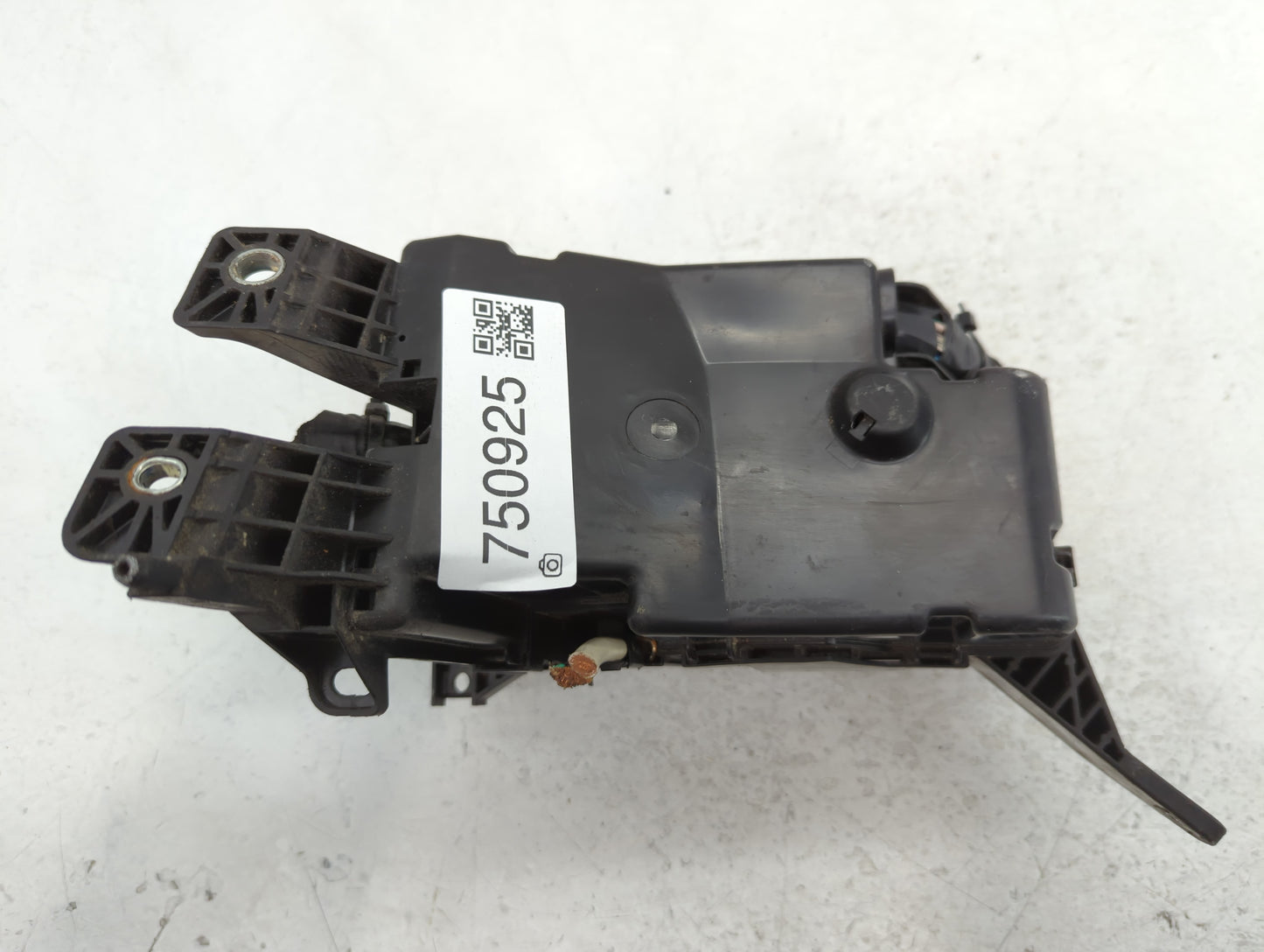 2008 Toyota Rav4 Fusebox Fuse Box Panel Relay Module P/N:82662-42171 Fits OEM Used Auto Parts - Oemusedautoparts1.com