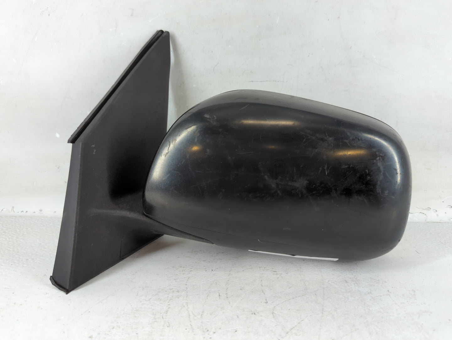 2006-2008 Toyota Rav4 Driver Side View Mirror - Left Door Mirror OEM Used - Oemusedautoparts1.com