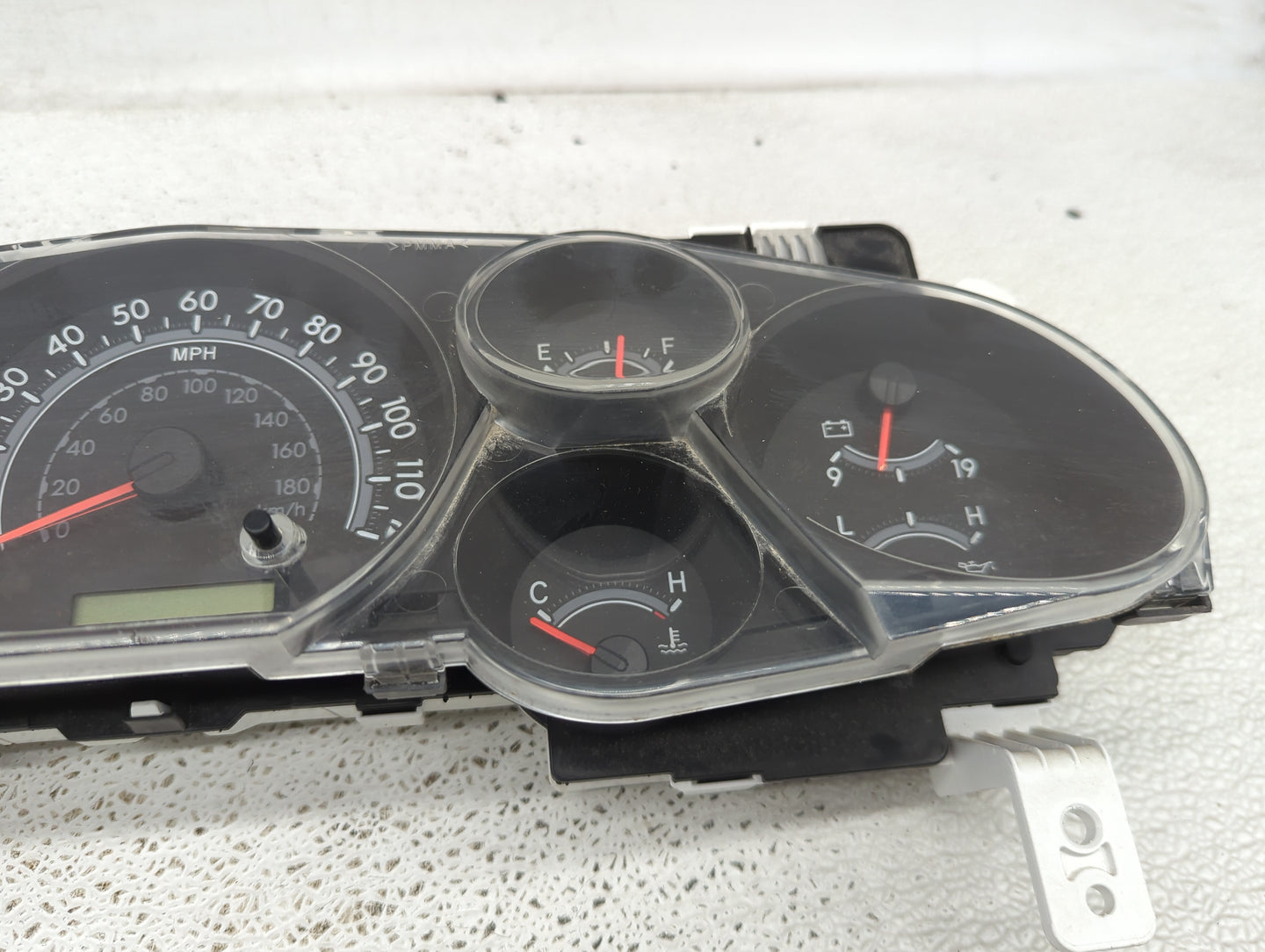 2008 Toyota Sequoia Instrument Cluster Speedometer Gauges P/N:83800-0C660 Miles: Fits OEM Used Auto Parts - Oemusedautoparts