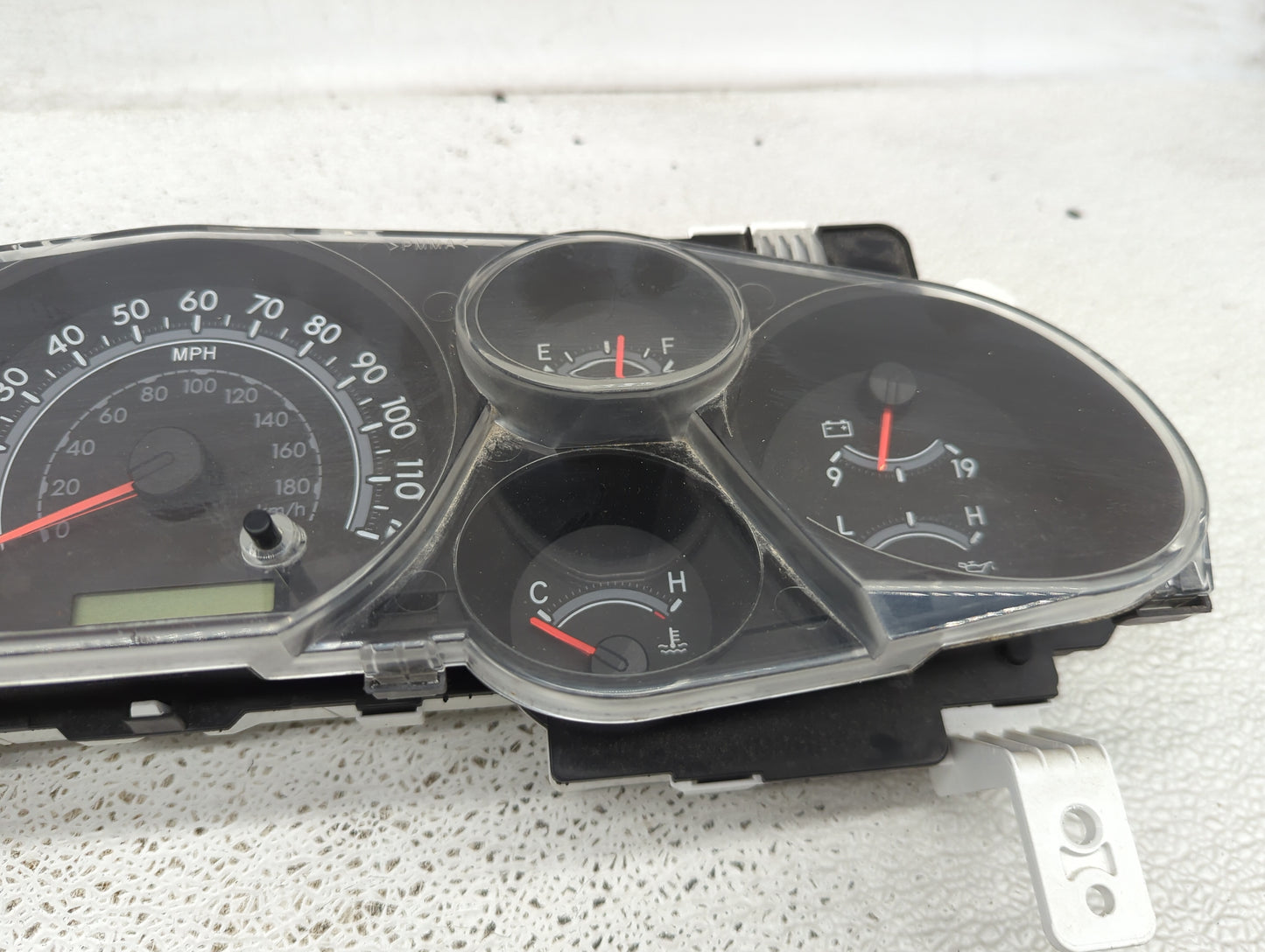 2008 Toyota Sequoia Instrument Cluster Speedometer Gauges P/N:83800-0C660 Miles: Fits OEM Used Auto Parts - Oemusedautoparts